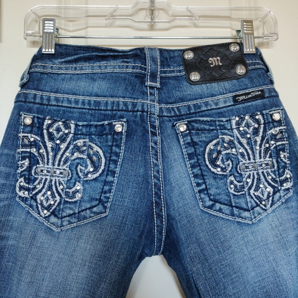 Miss Me boot jeans (Size 26)